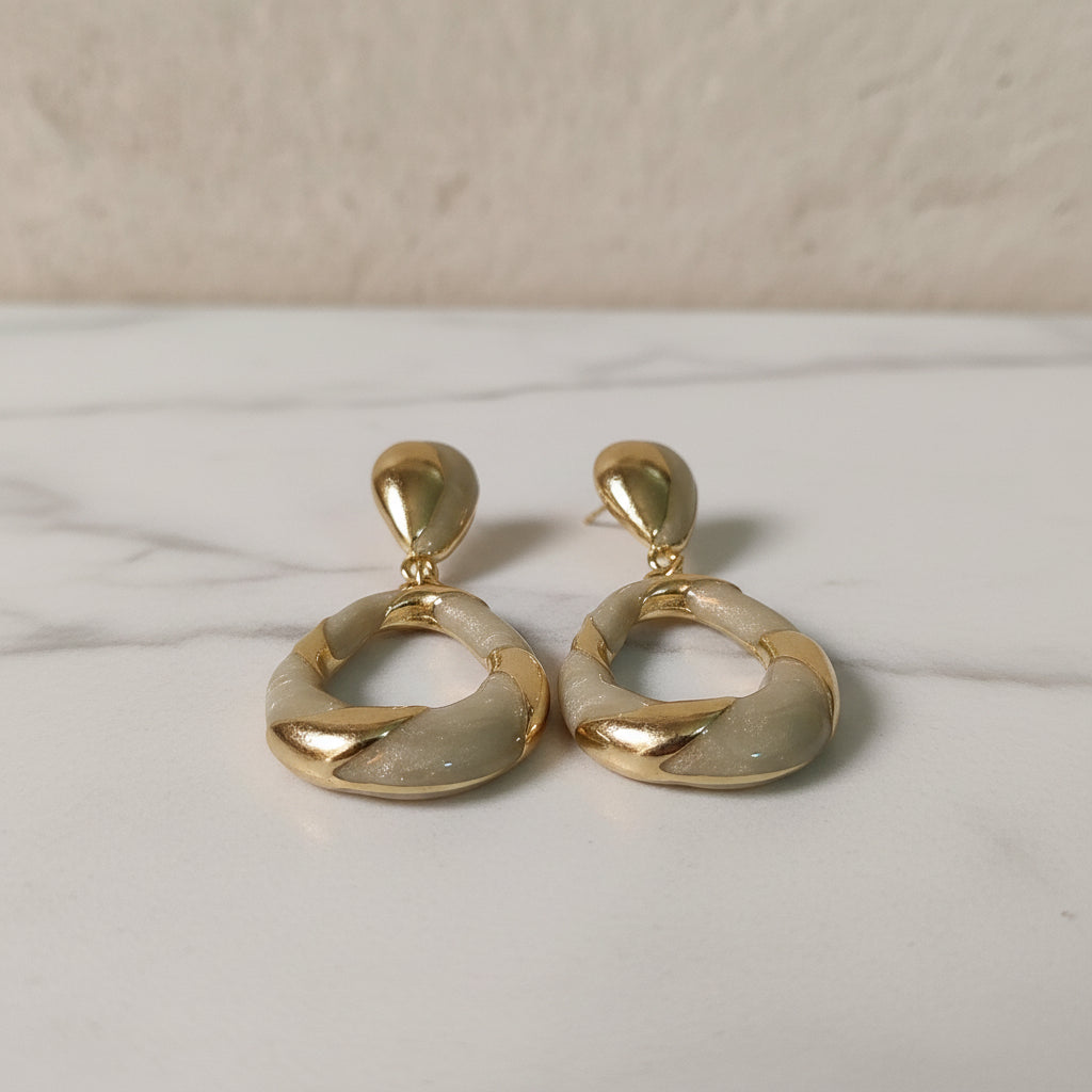 Talia Hoops