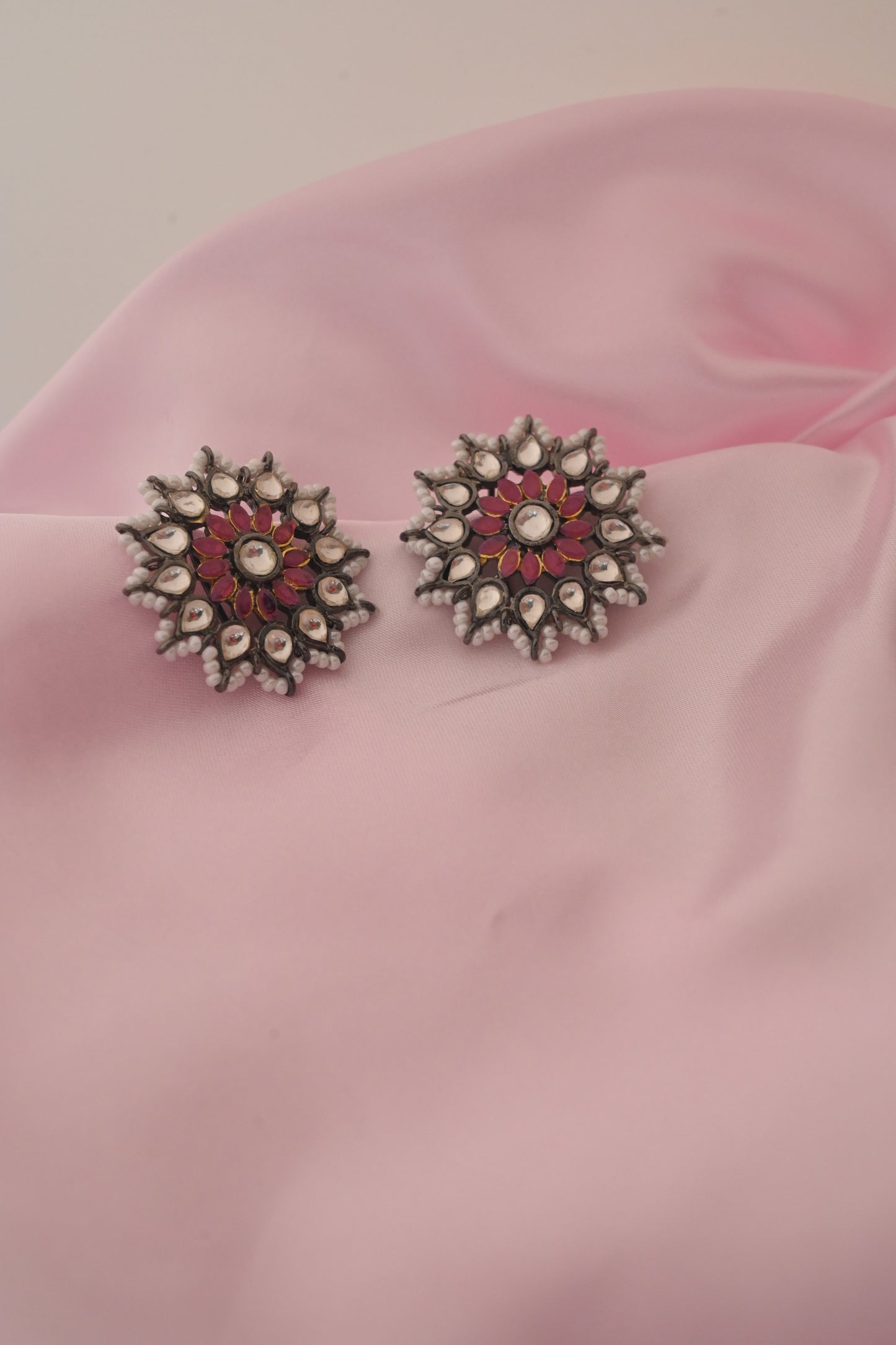 Naqsh Studs