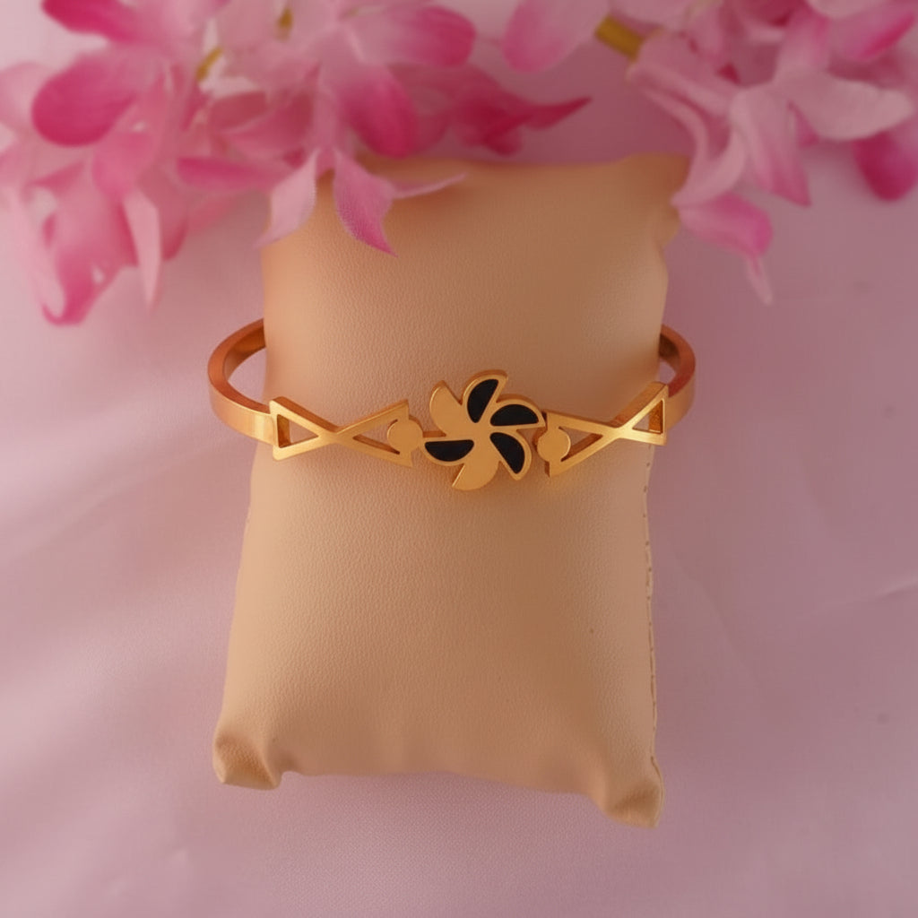 Anti tarnish modern bracelets