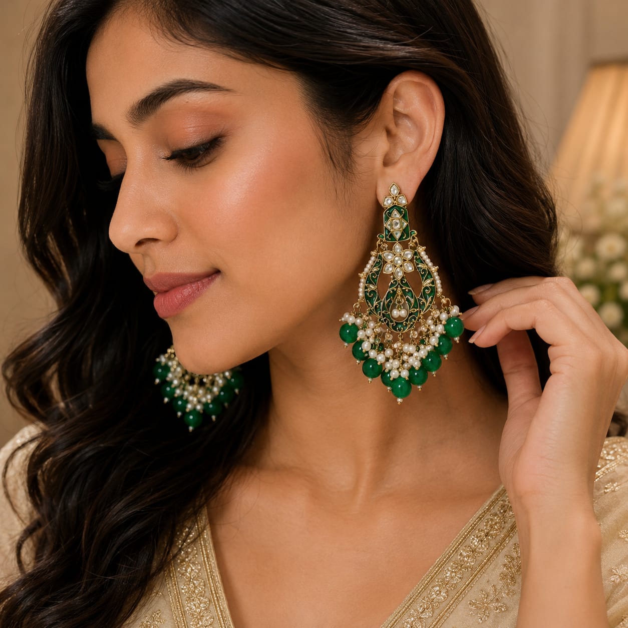 Emerald Noor Kundan Earrings