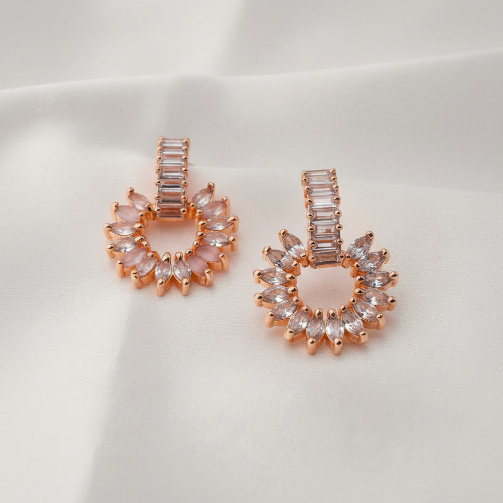 Finesse Circle Stud Earrings for
women
