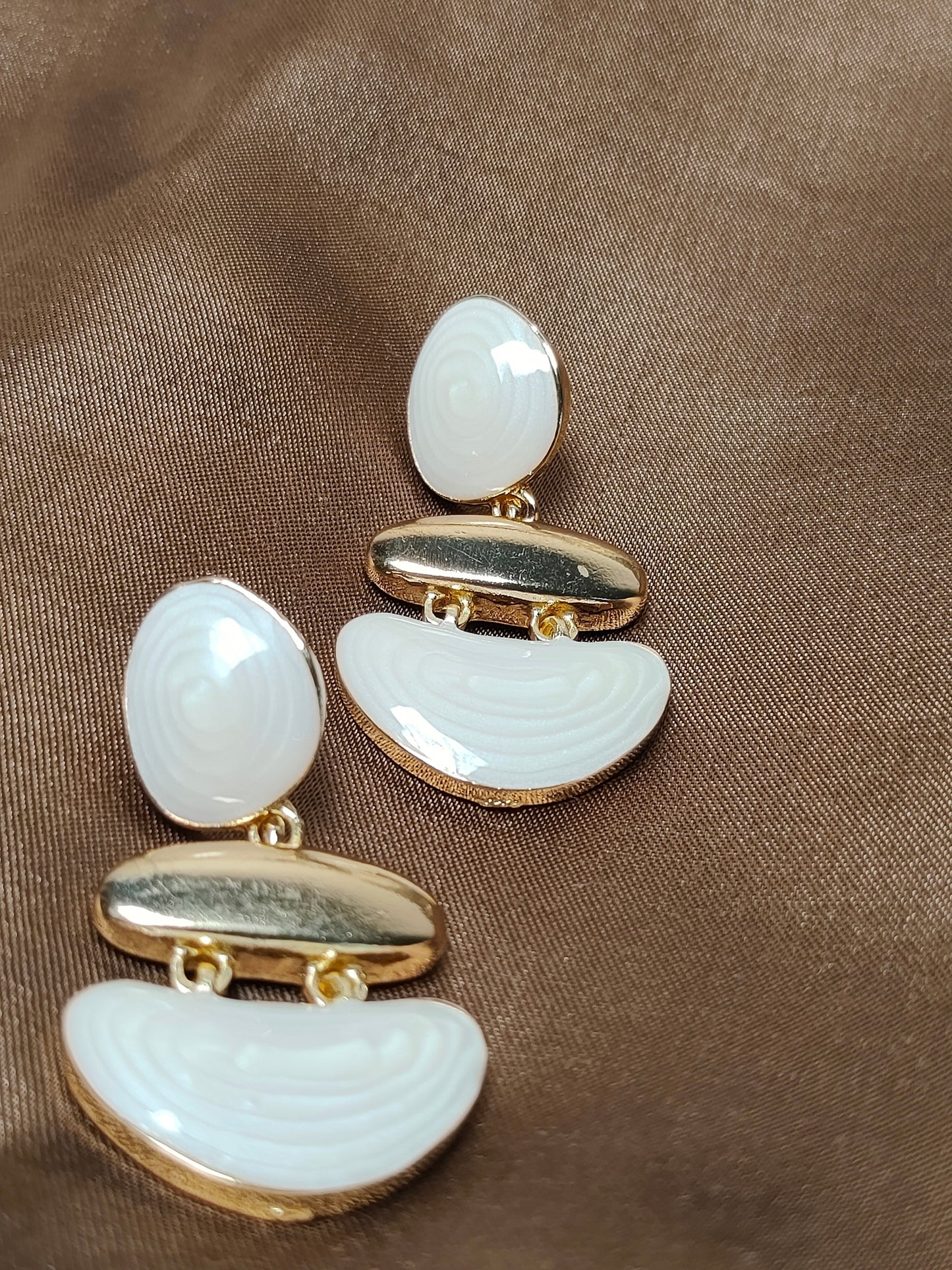 Ivory Echo Drops 🤍