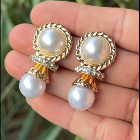Pearl Studs