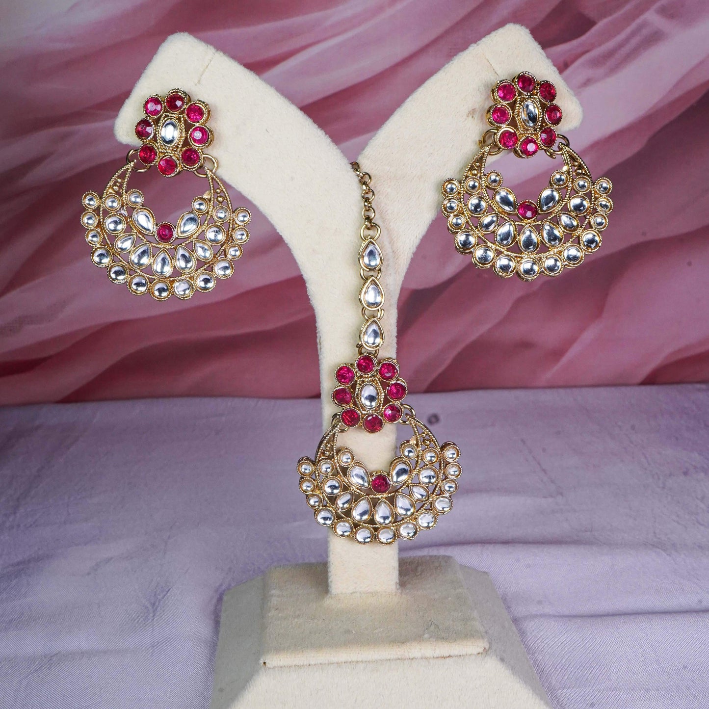 Ruby red Sleek Choker Set