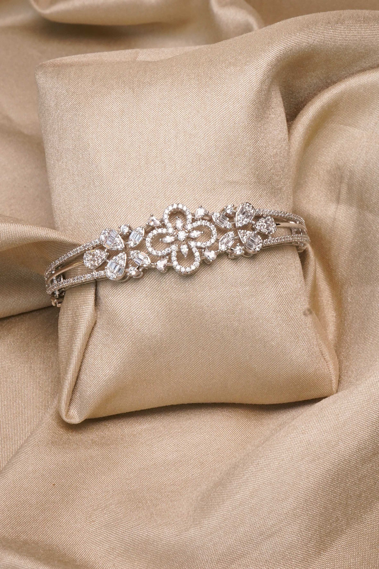 Slyphine Bracelet
