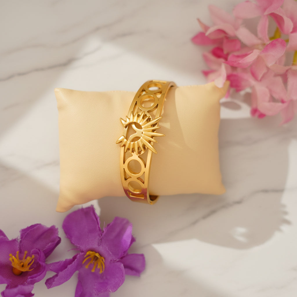 Sundew Bracelet