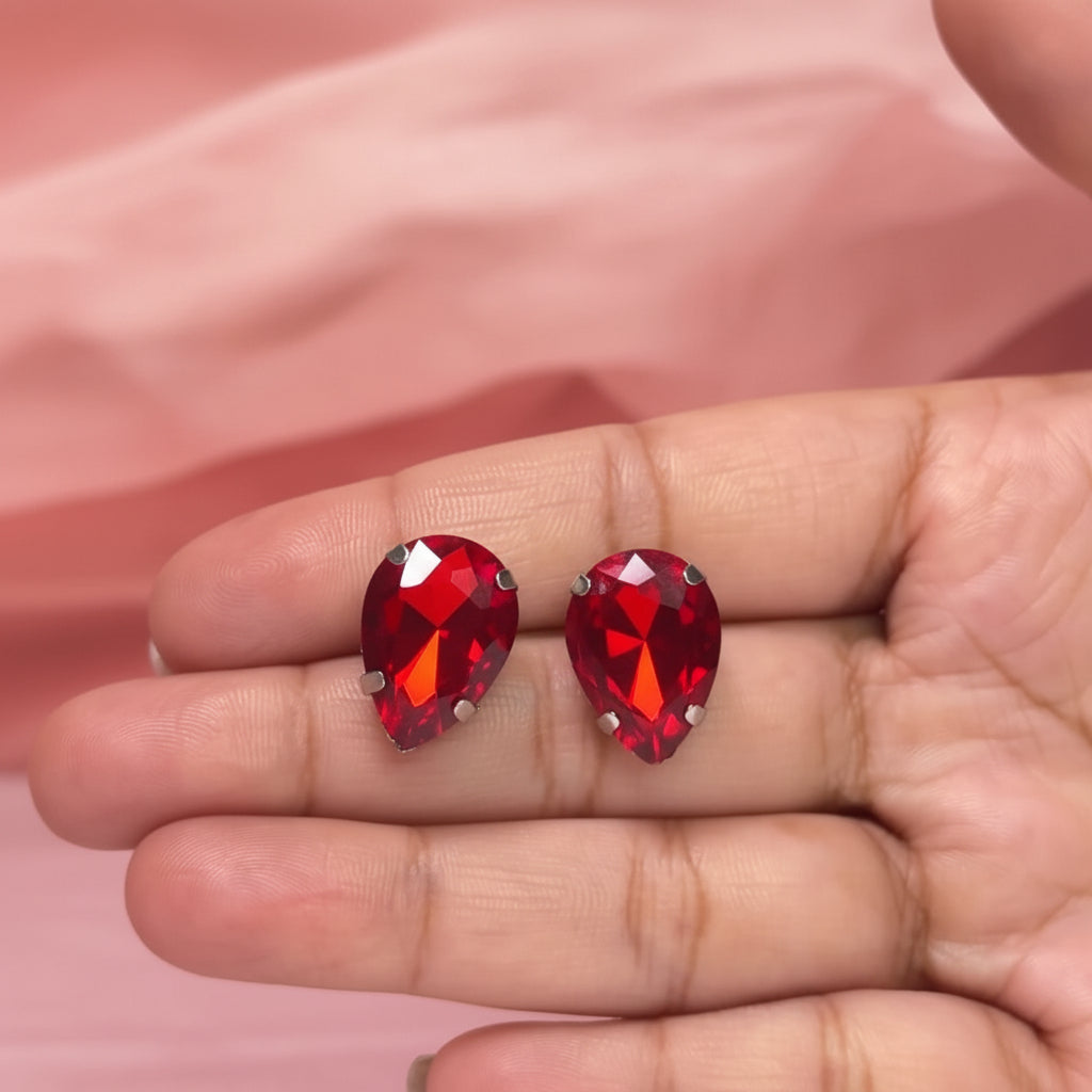 Crimson Aura Pendant Set