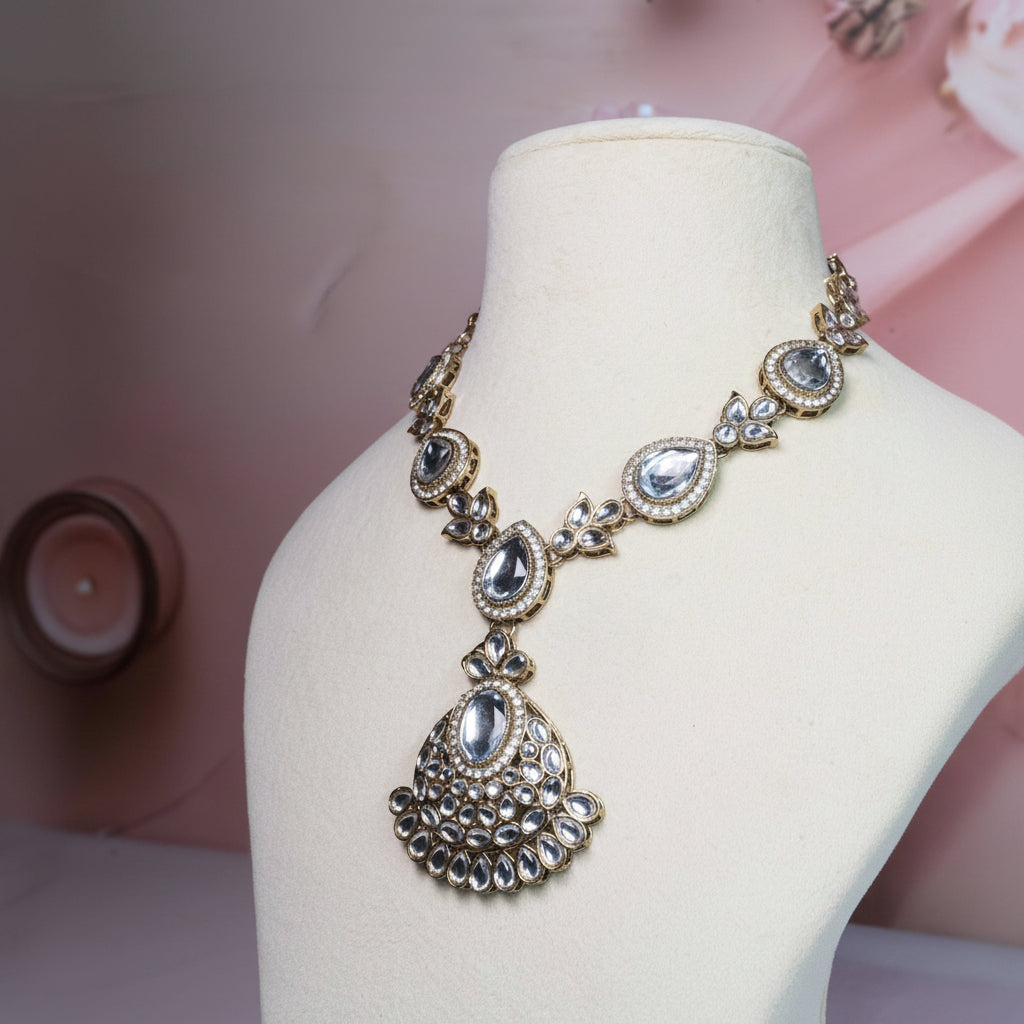 White Kundan Necklace Set, Glamnaari