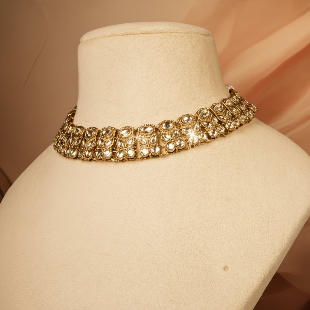 White Sleek Choker Set