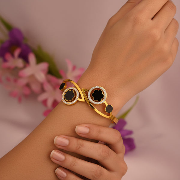 Black Clover Bracelet