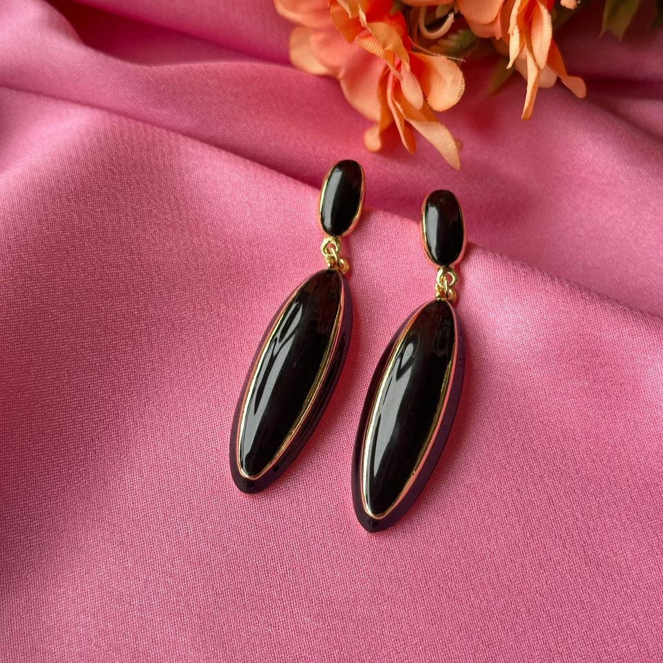 Black Oval Drops