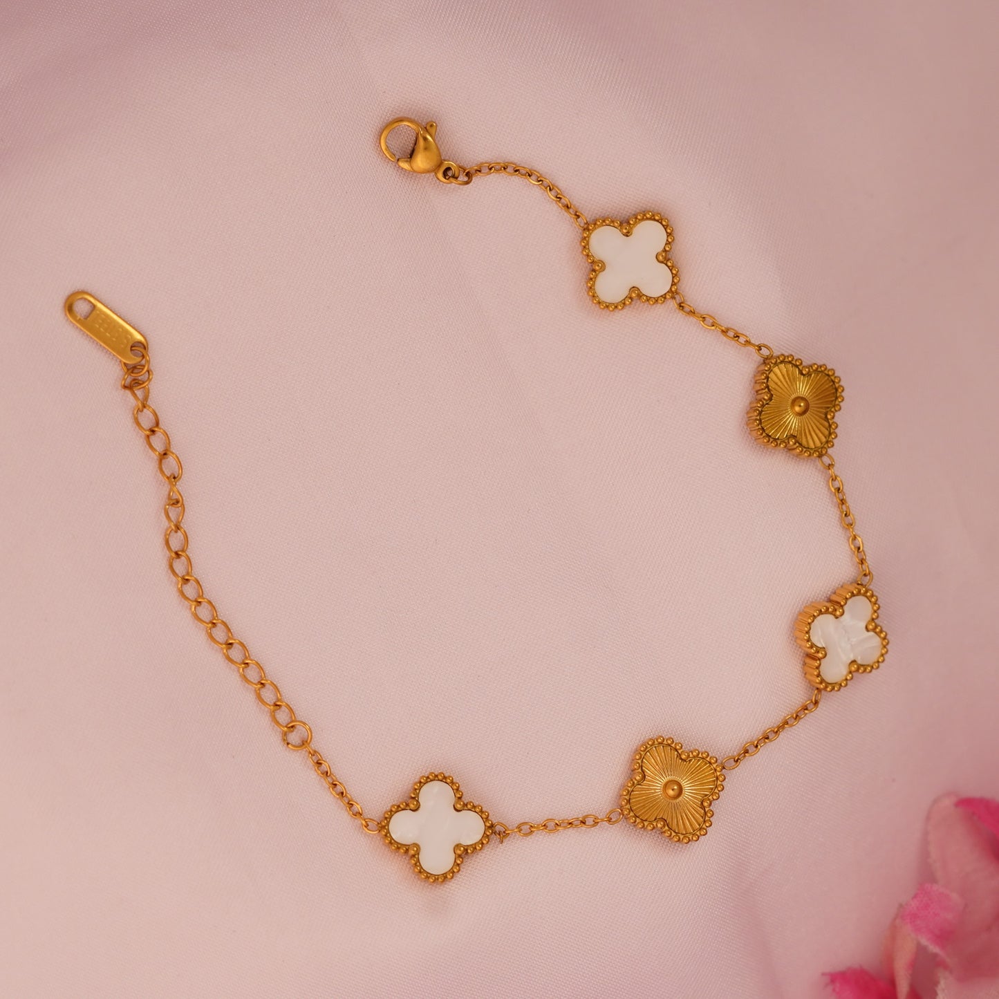 Chain Bracelet white enamel