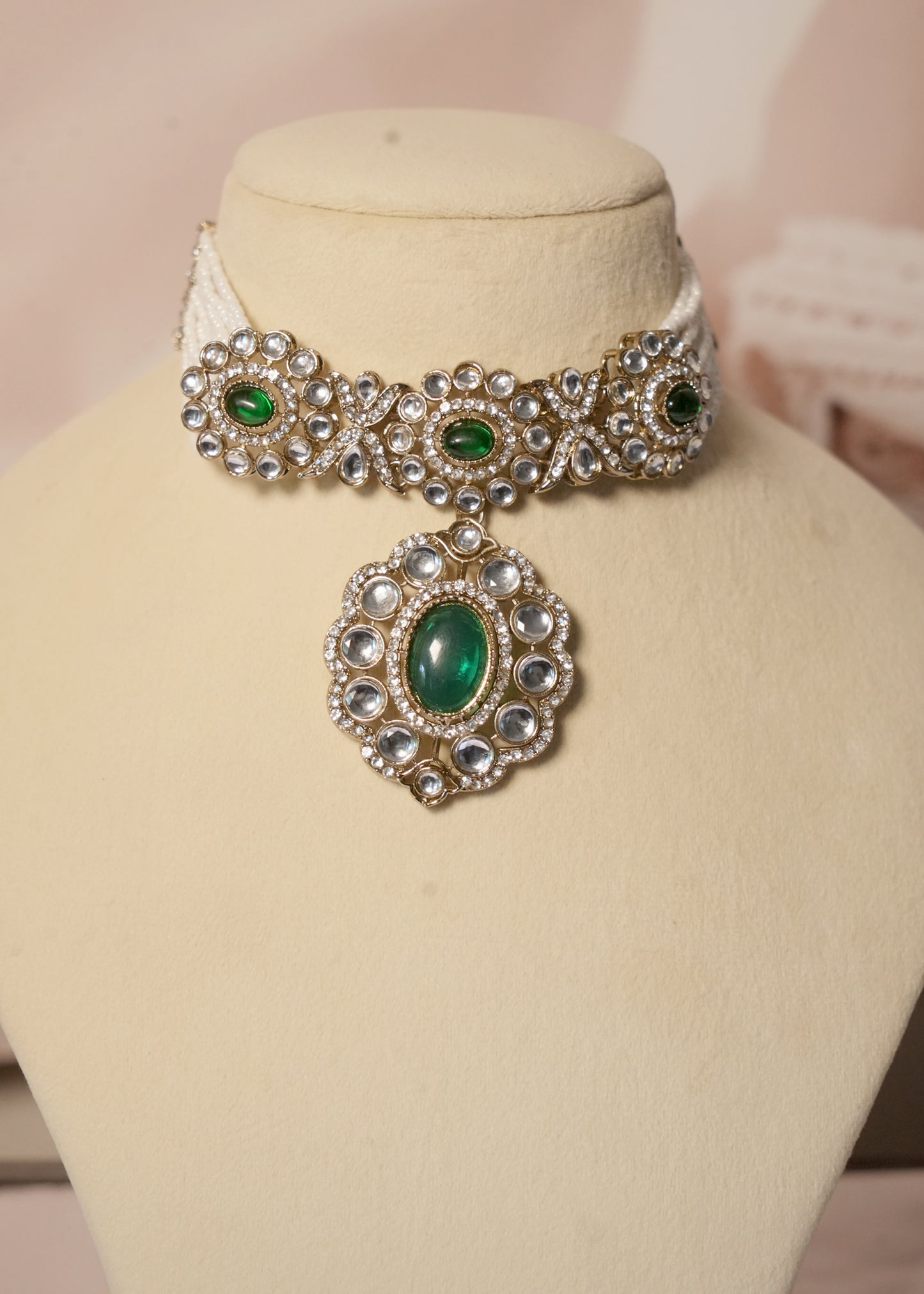 Green Kundan Choker