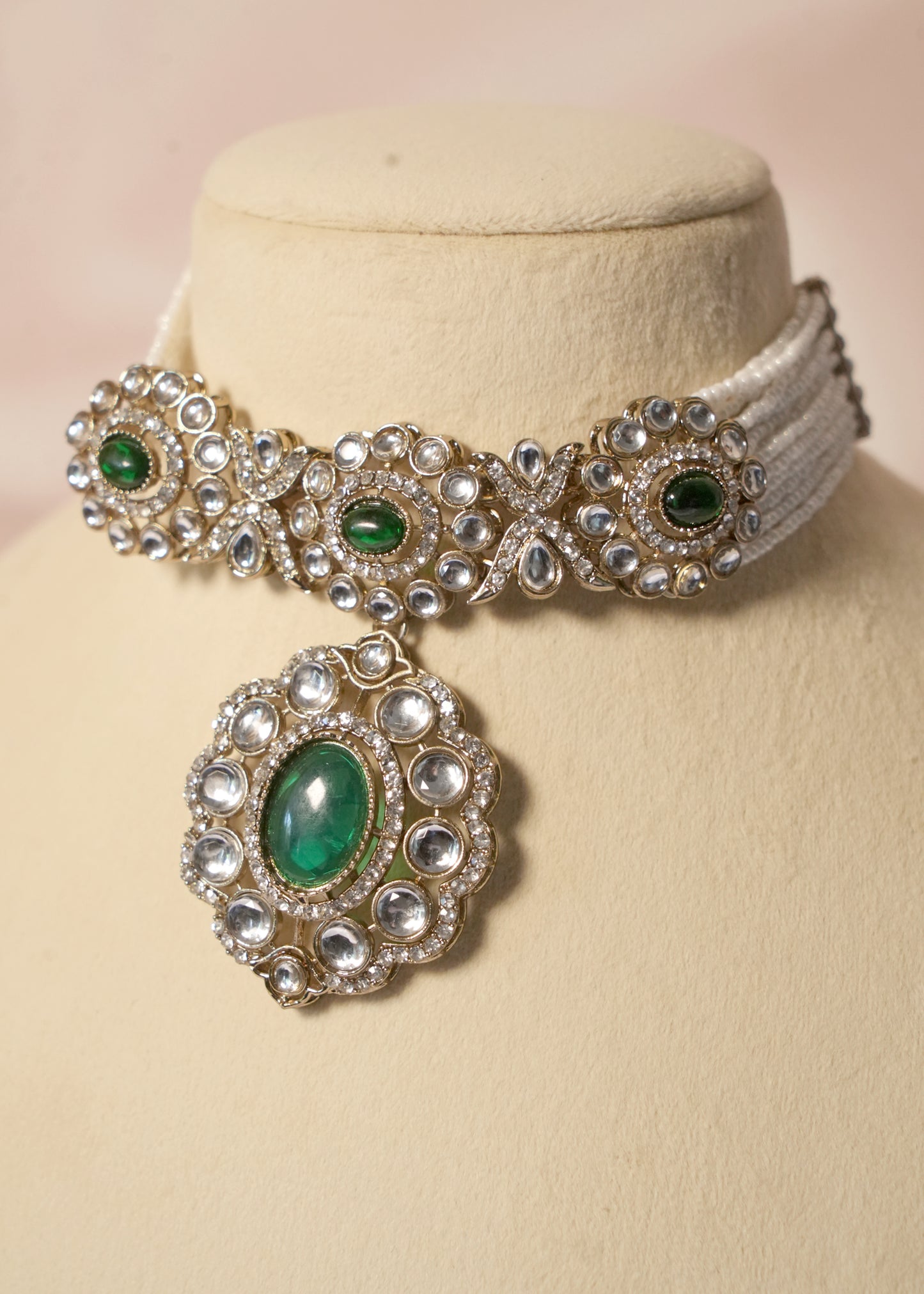 Green Kundan Choker