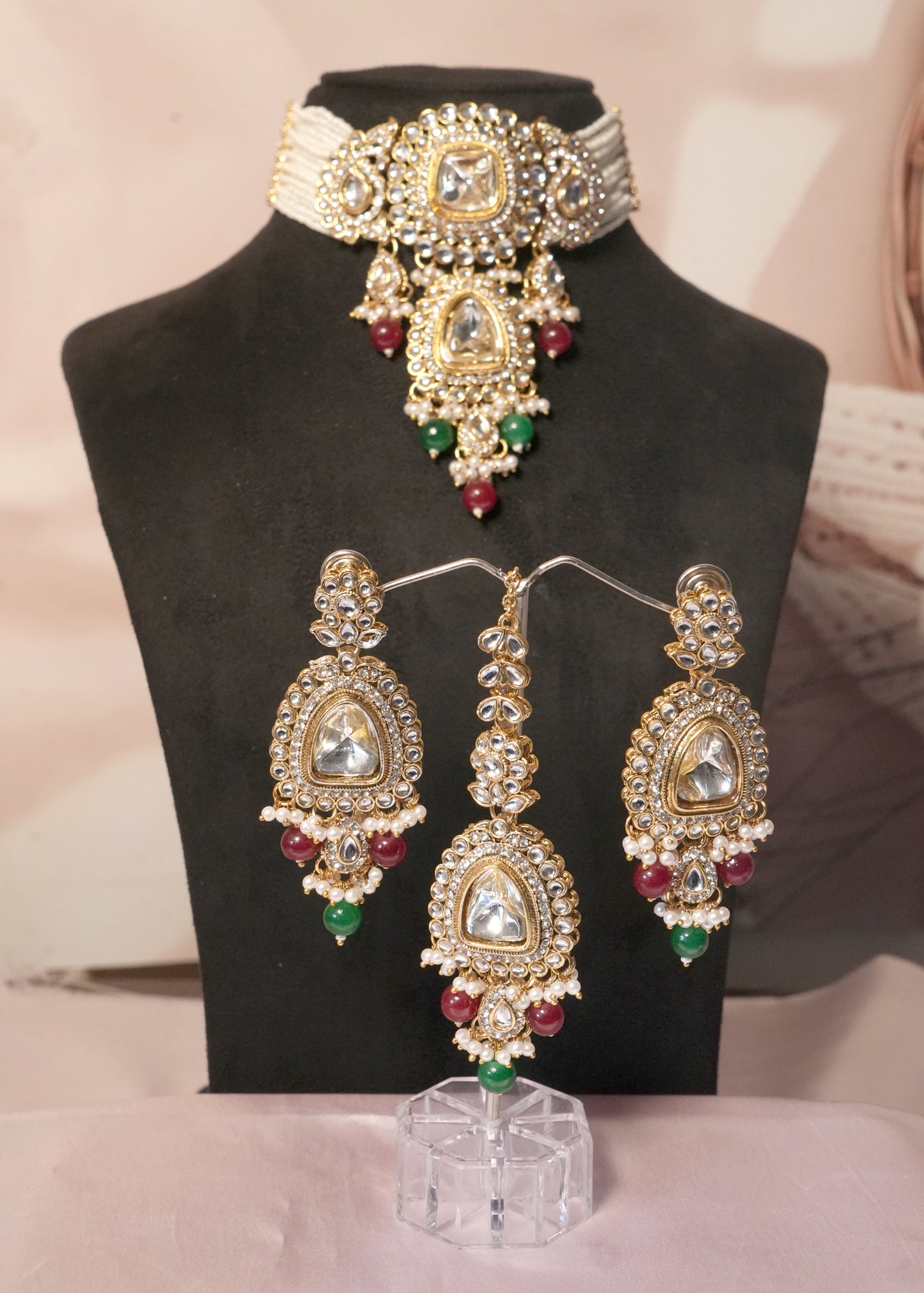 Rajwadi Kundan Choker