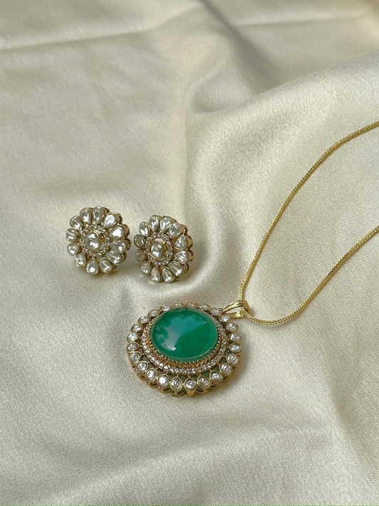 dark green pendant set