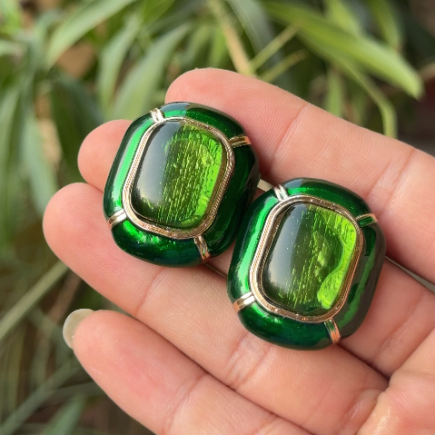 Dark Green Stud
