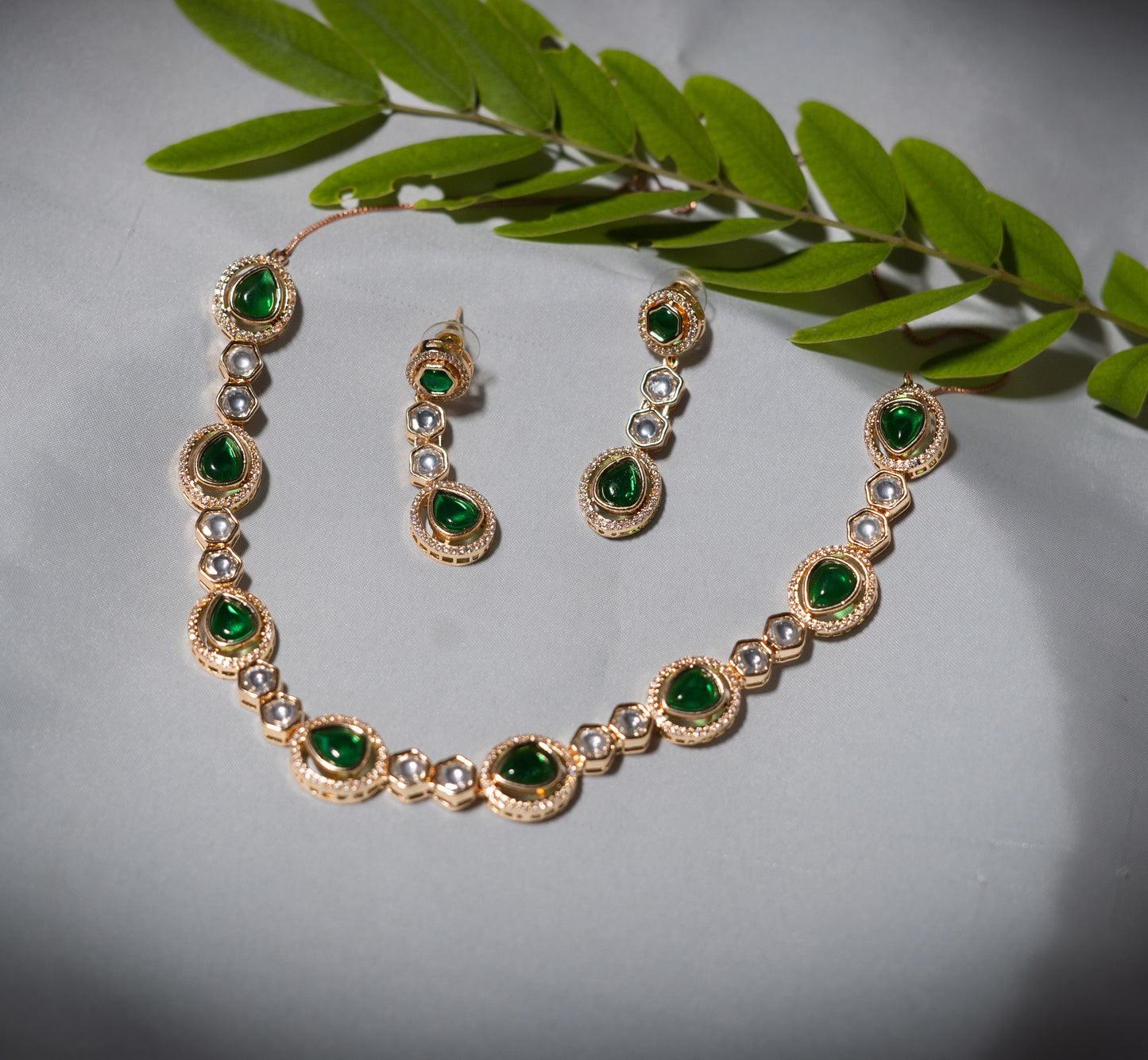 Ivy Kundan Set