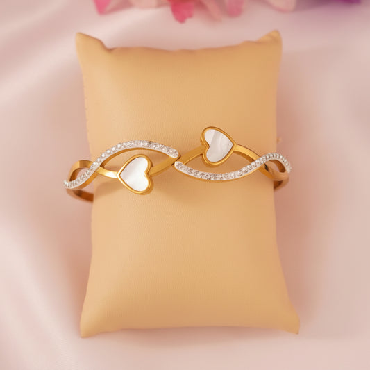 Graceful Heart Wave