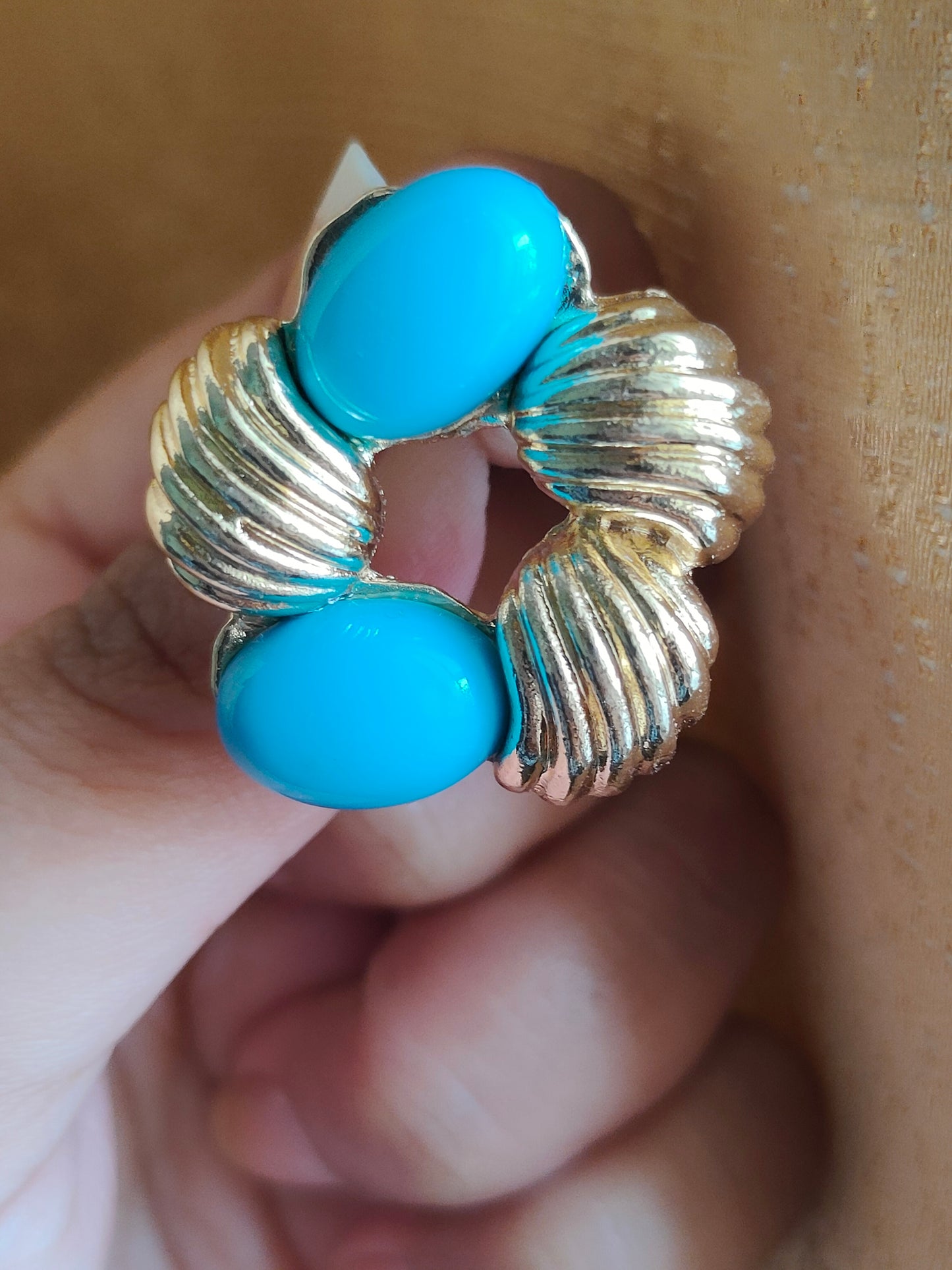 Azure Orbit Huggie 💎