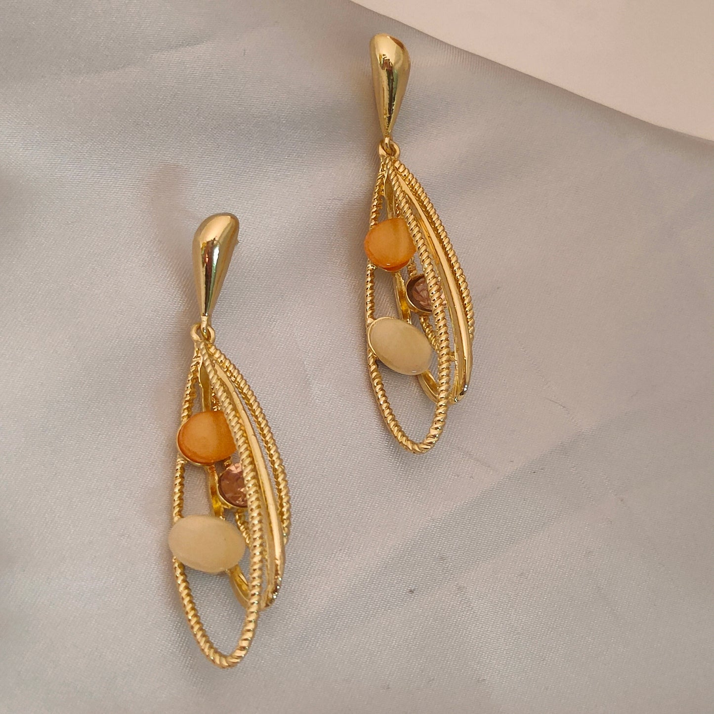 Golden Ember Oval Earrings