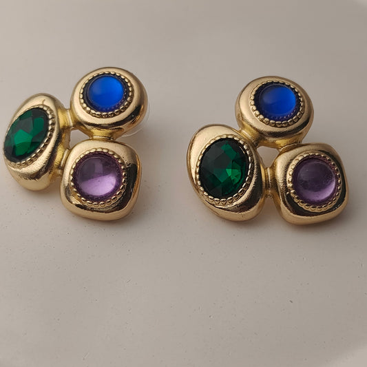 Cosmic Cluster Studs