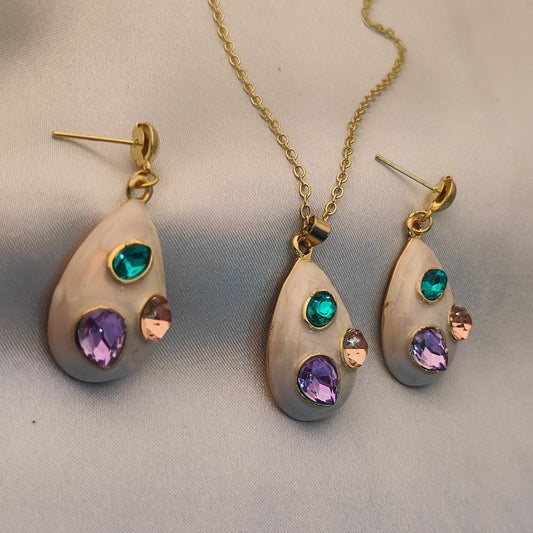 Raindrop Reverie 🌈