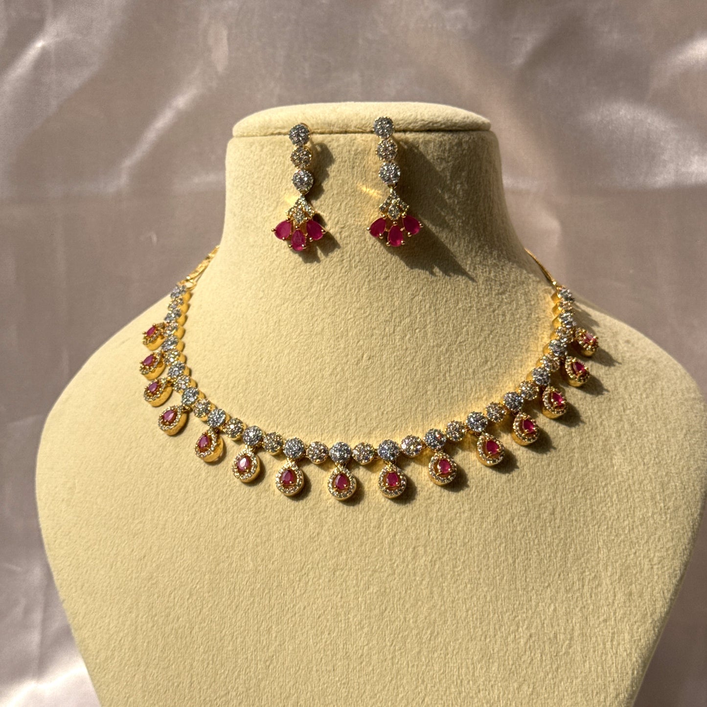 Rang-e-Ruby Set