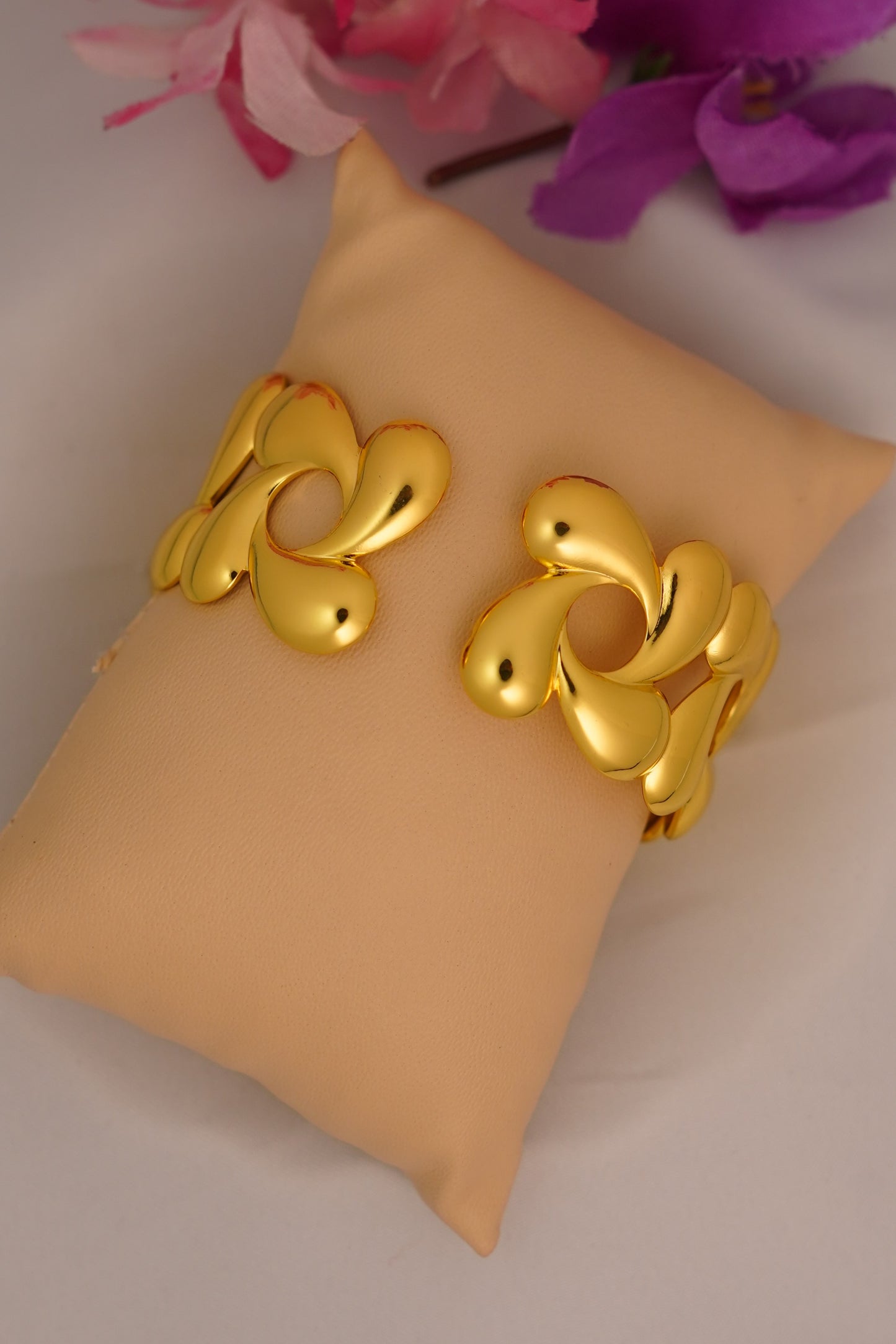 Infinity Knot Bracelet