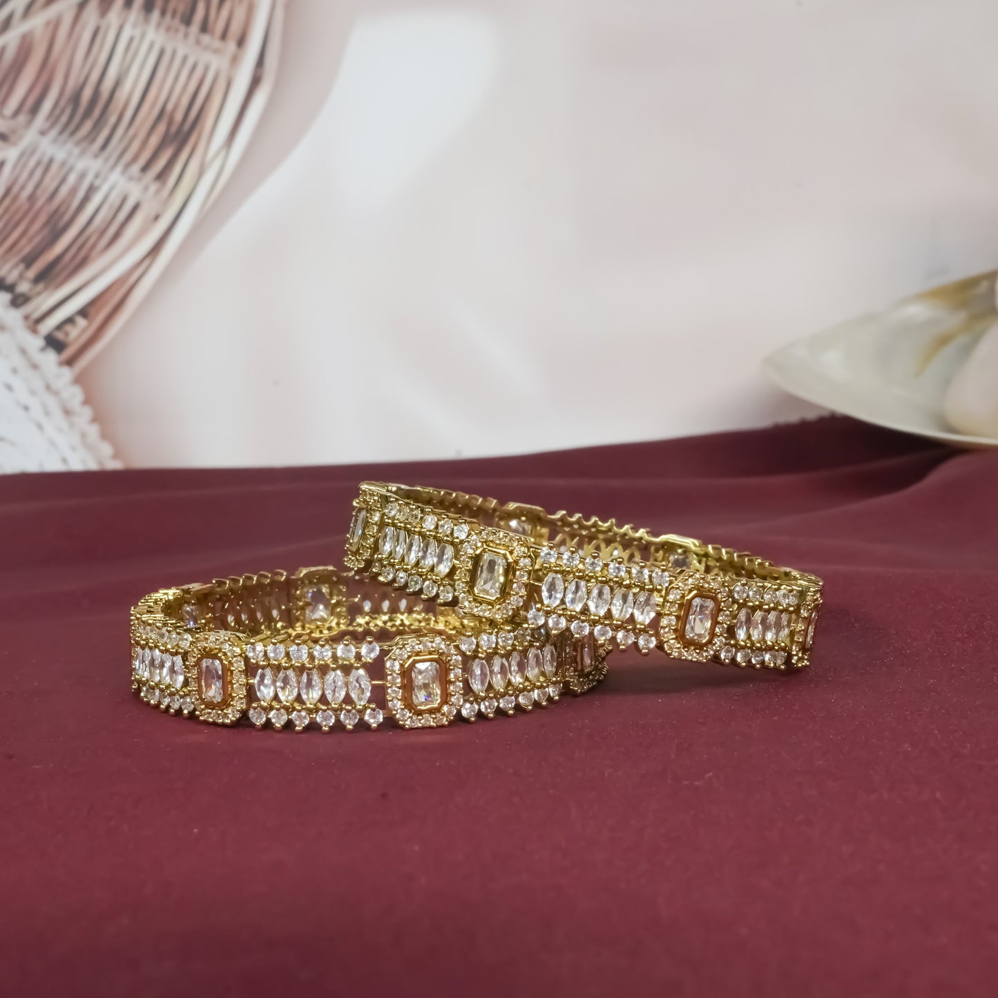 Queensa Gleam Bangle