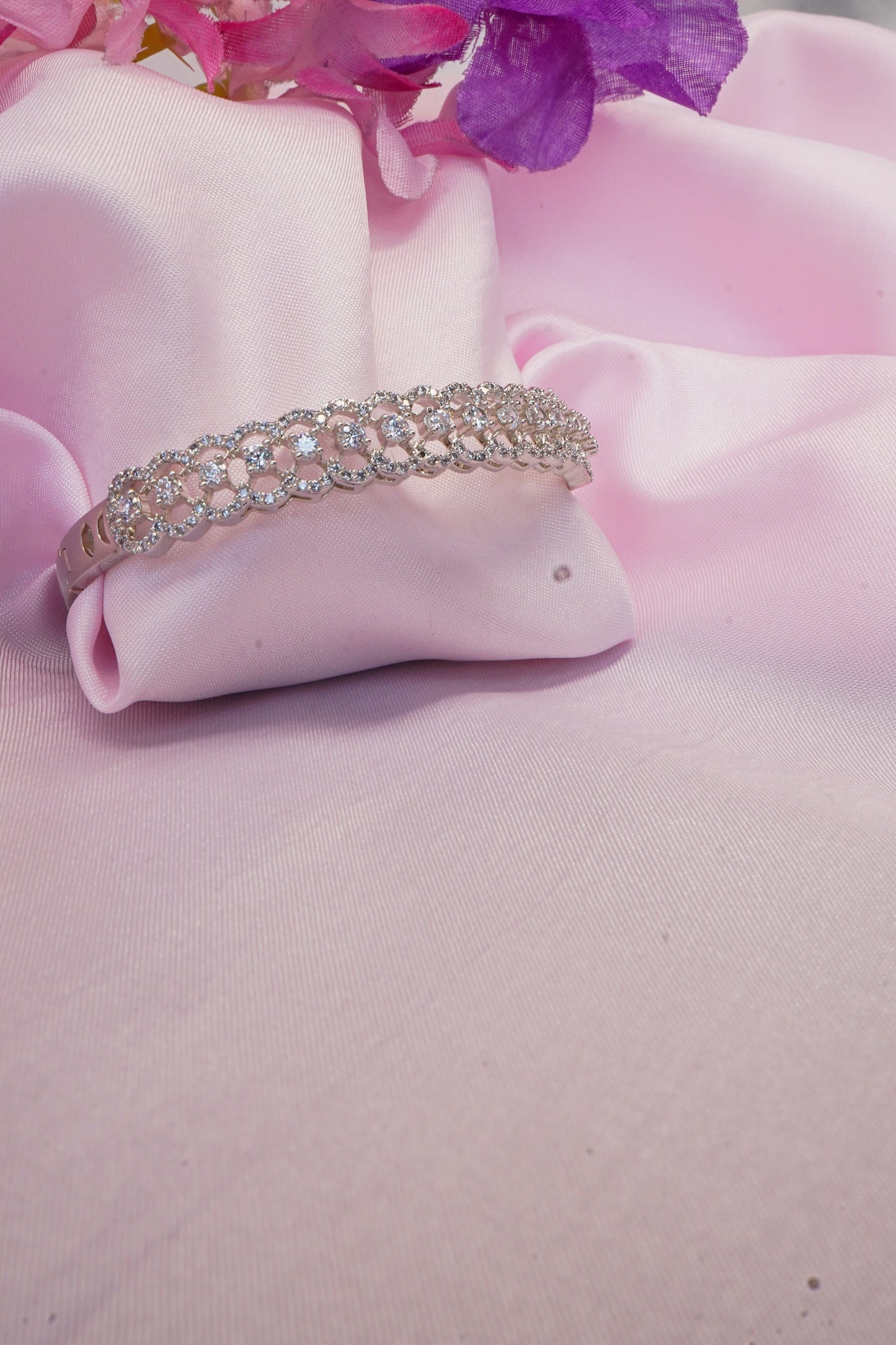 Starloop Spark bracelet