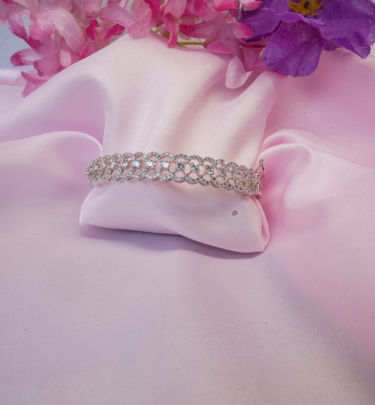 Starloop Spark bracelet