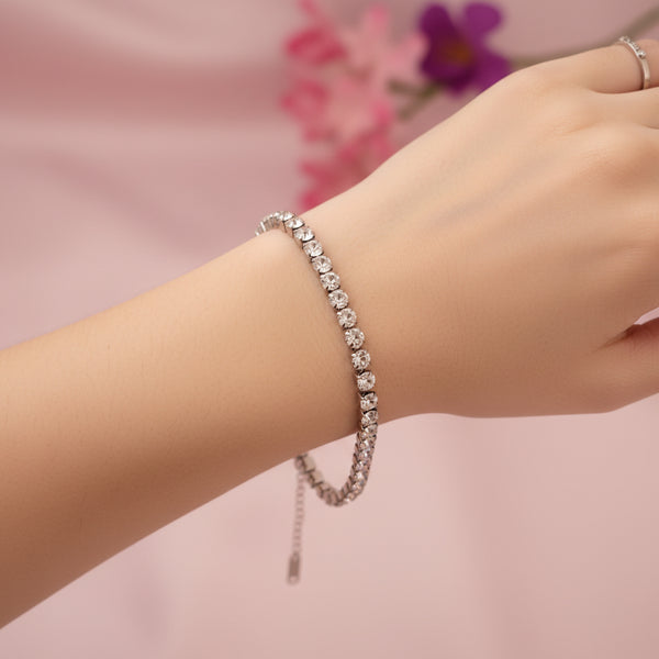 Stellar Line Bracelet