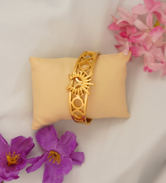 Sundew Bracelet