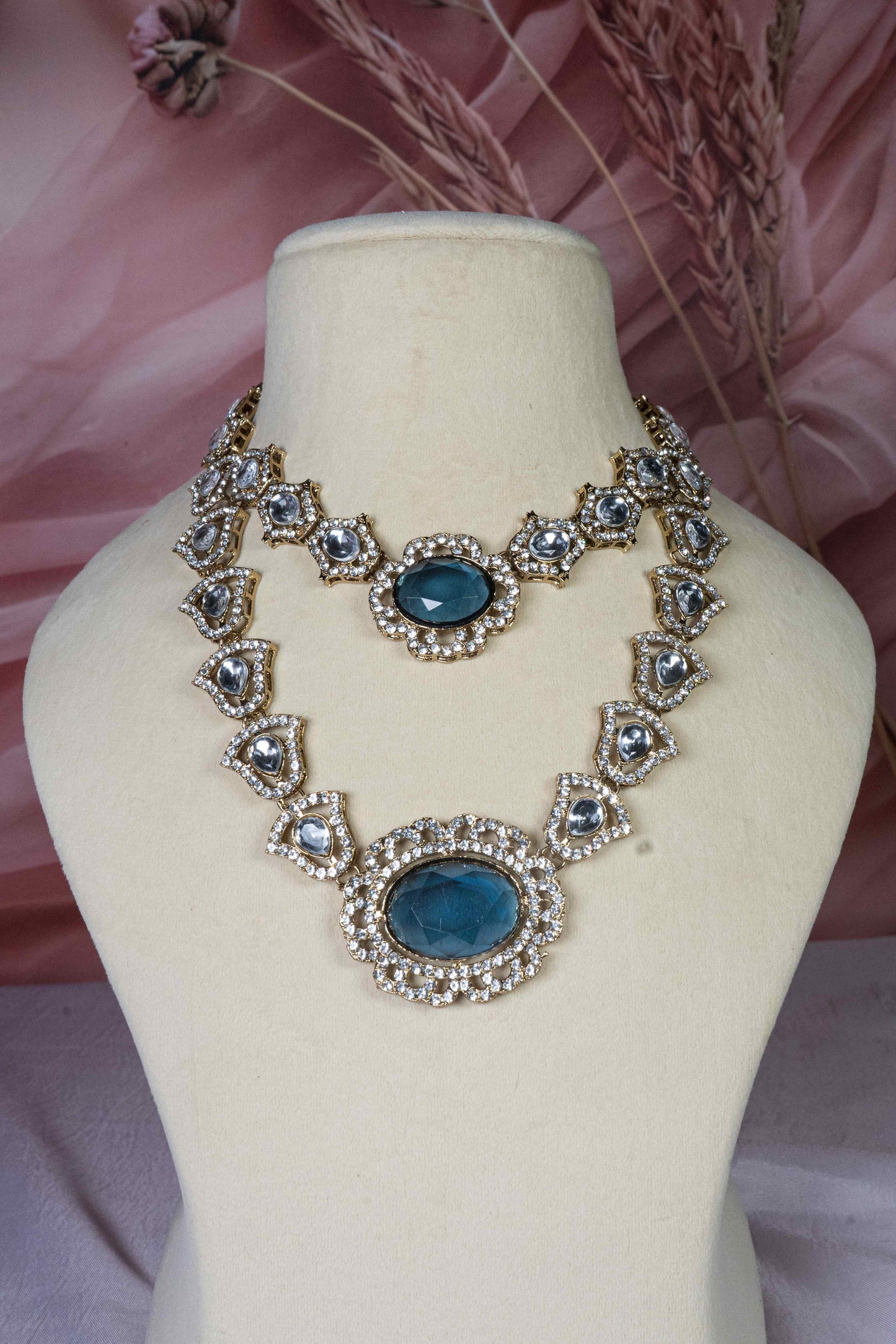 Ovale Teal Blue Double Strand