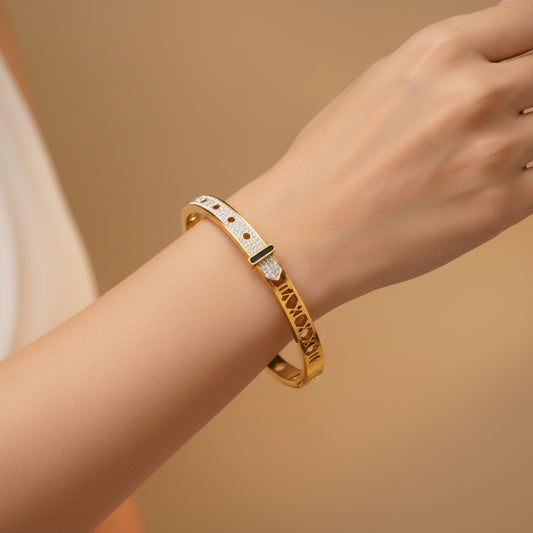 White Blossom Luxe Bracelet