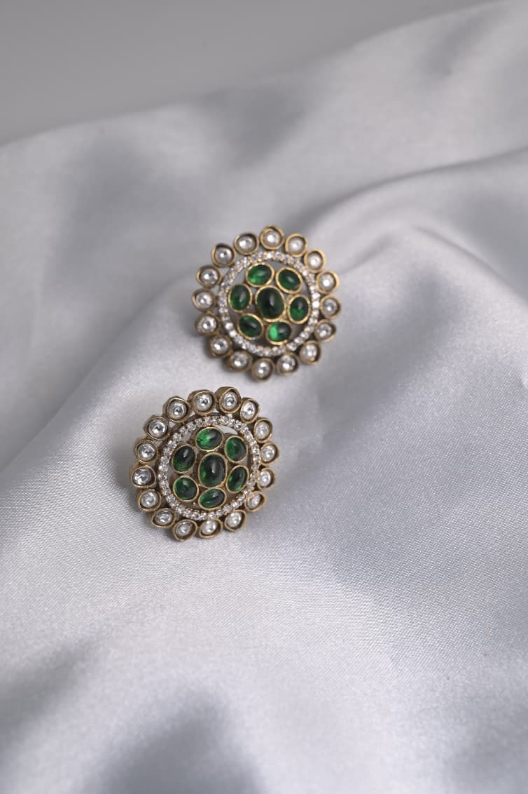 Emerald Aura Kundan Studs