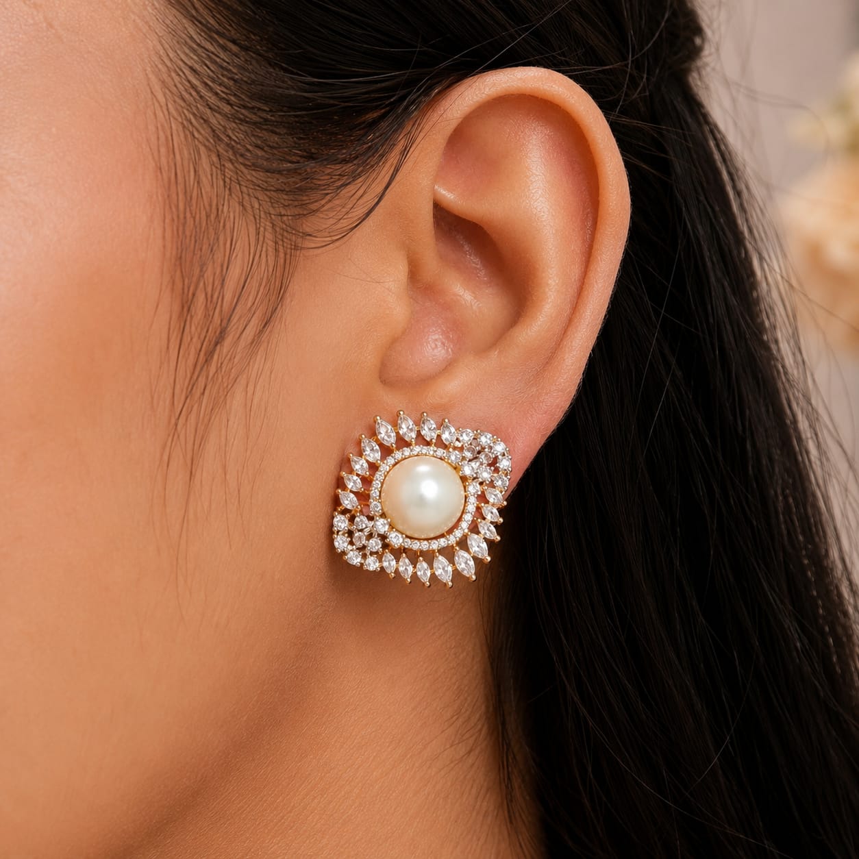 Pearl Ad Stud Earring
