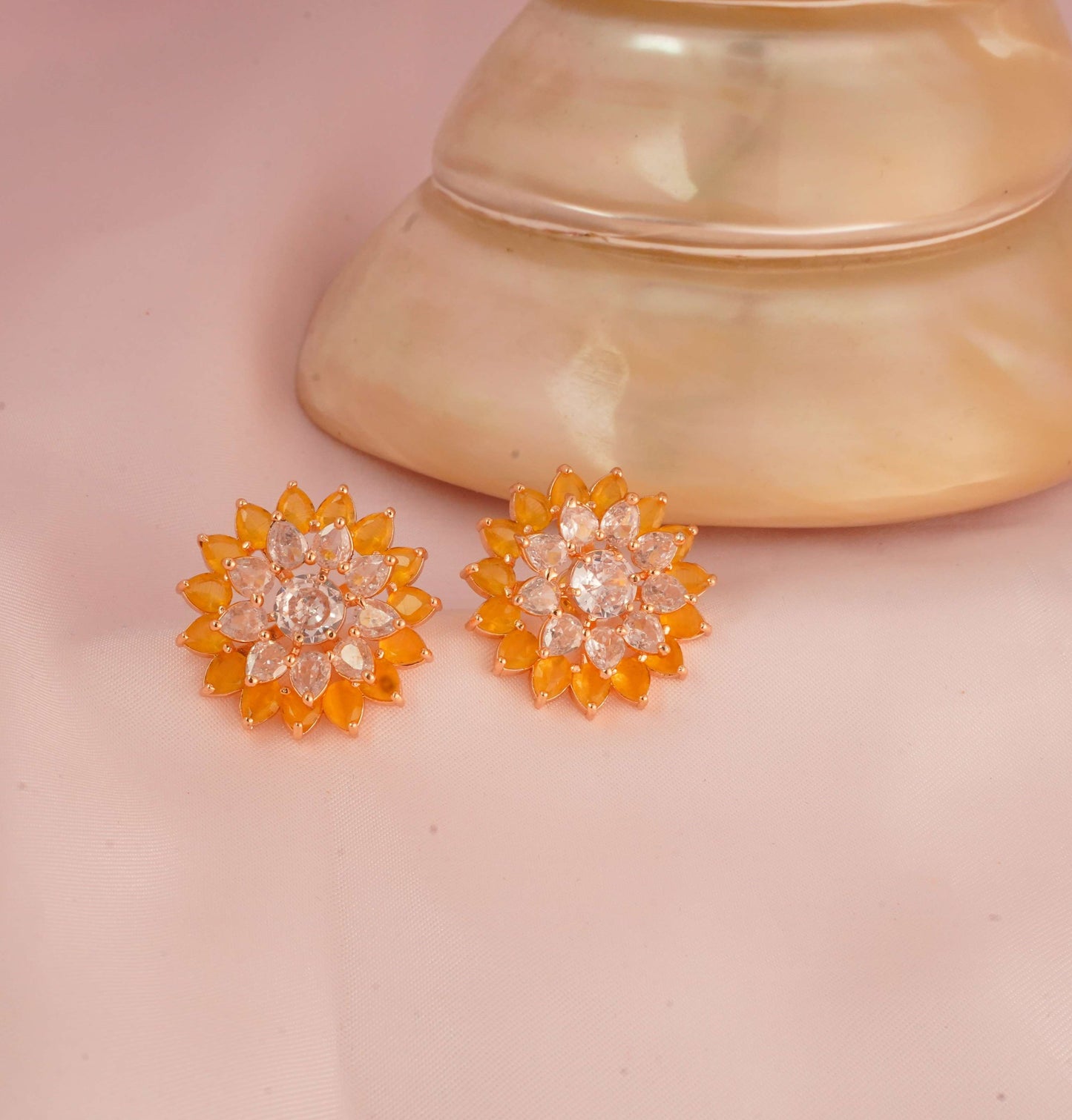 Glamnaari Two in one earring
